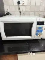 LG microwave 28 ltr MC 7649DW