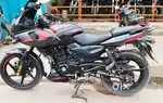 Bajaj pulsar 220f model 2023 for immediate sale
