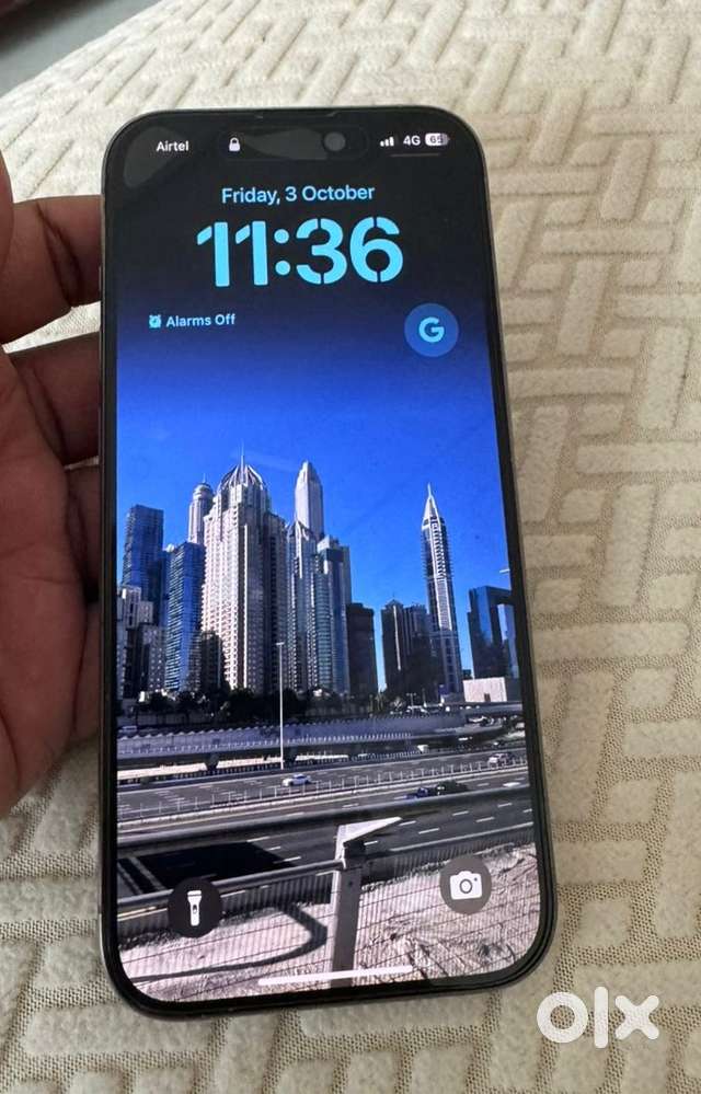 15 pro titanium colored