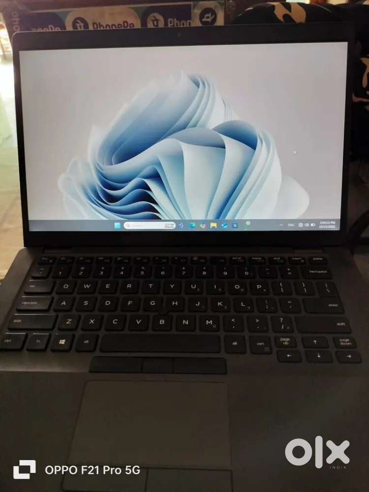 Dell 5400 latitude i5 8th gen with face and finger