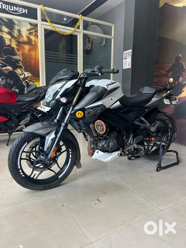 BAJAJ NS200 (2020)