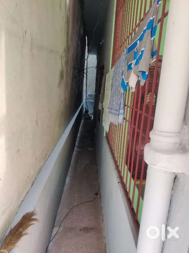 Portion for rent for family in krishna lanka..3 rooms and bathroom