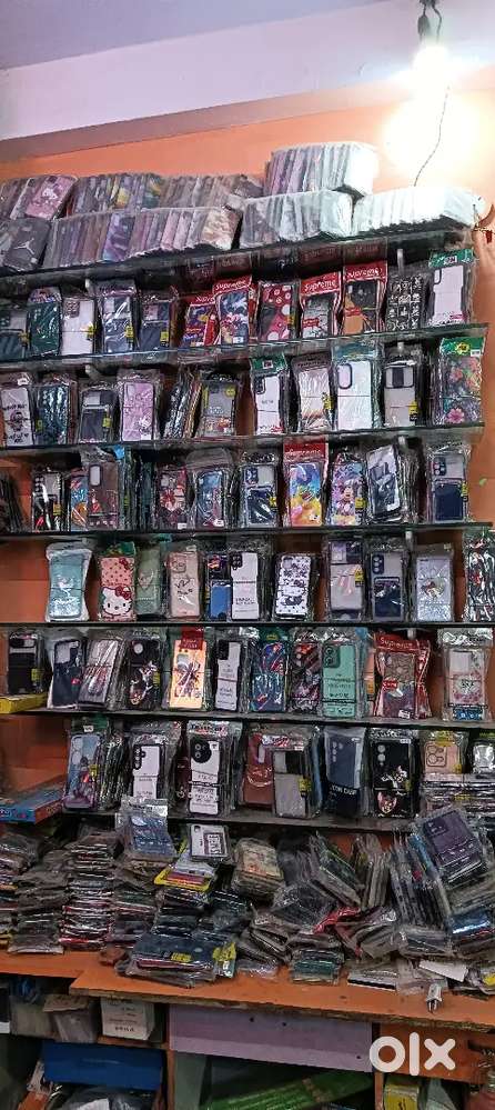 Mere pass sabhi tarah ke cover milenge me paas flip cover se lekarsab