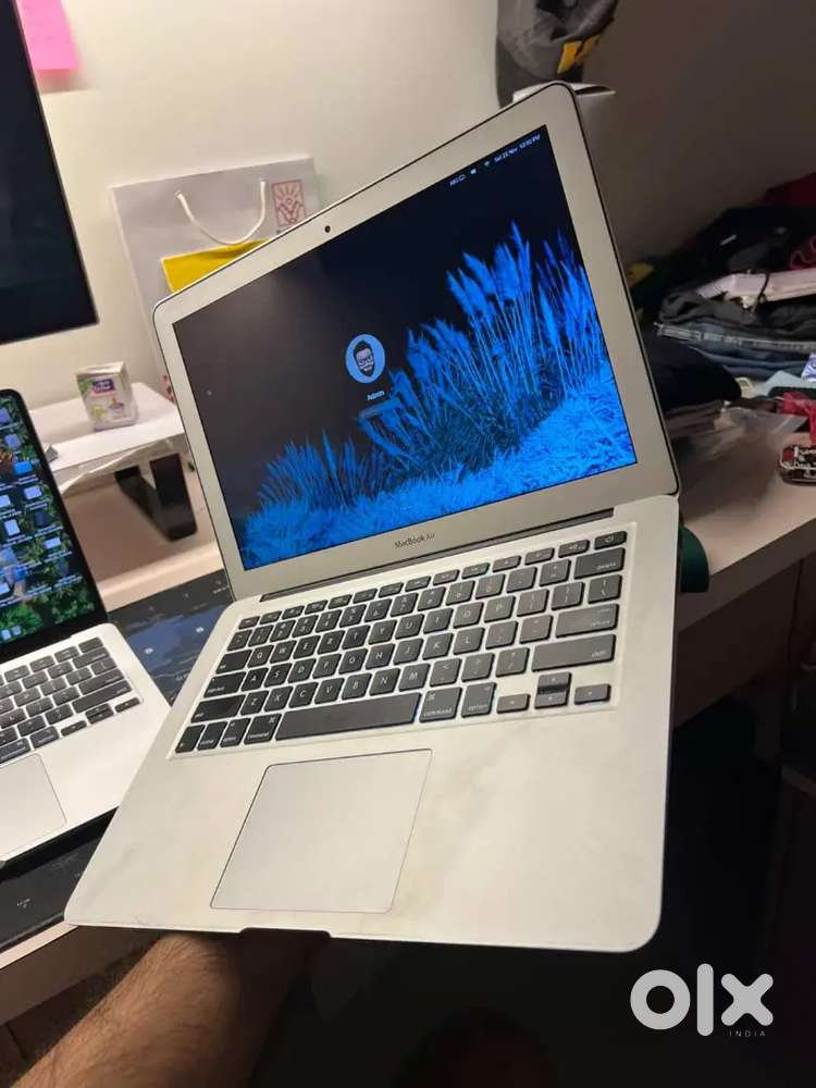 Macbook Air 2017  8/512 GB  good as new