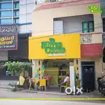Cofee snacks and juice shop