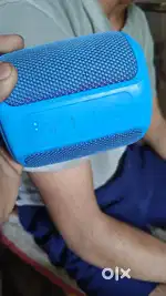 boat stone 358  speaker