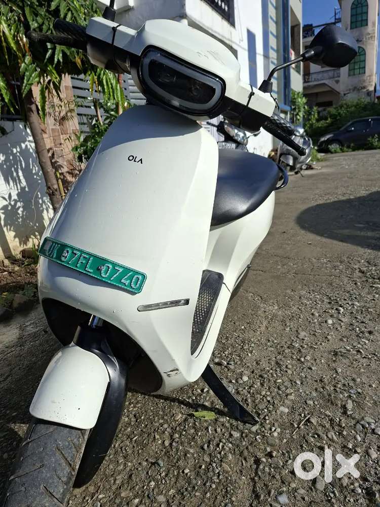 Ola S1 Pro, with 4 mode, and excellent condition