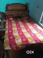 Singal diwan bed 6/4
