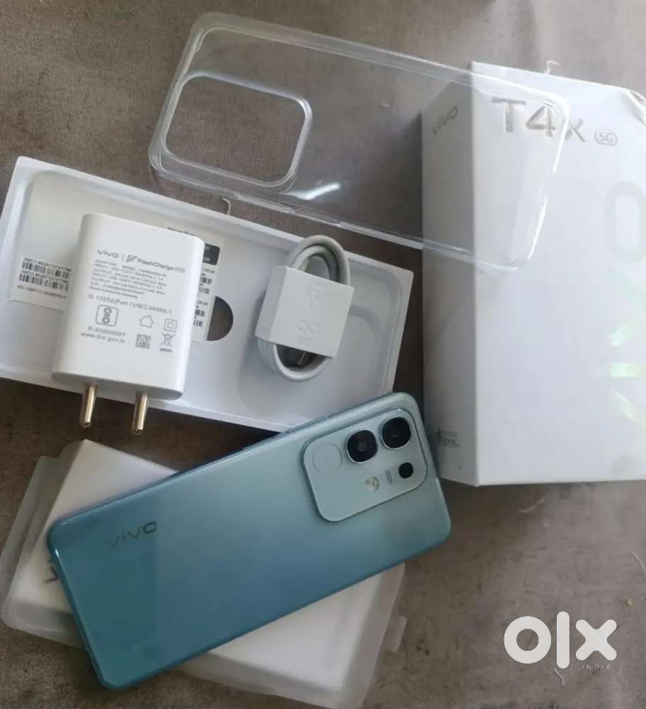 Vivo t4x 5g, 8gb RAM , 128 gb storage at (Rs. 10,000 - 11, 000)