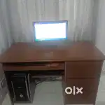 Desktop computer for sale .