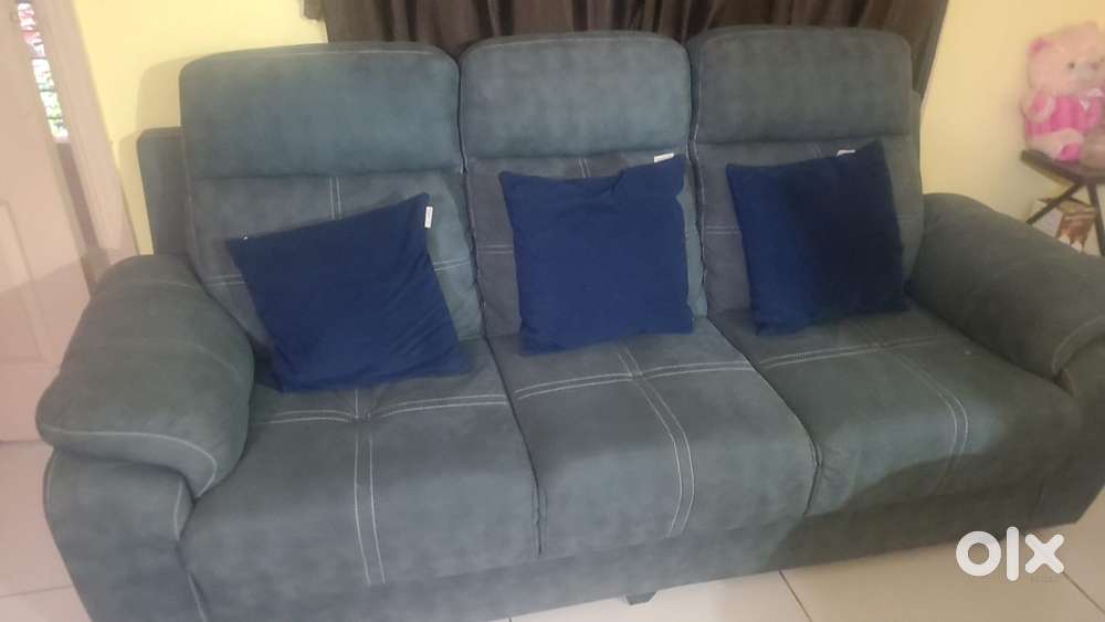 Premium 6 seater Sofa Set - Elegant Blue Grey Suede Finish (Excellent)