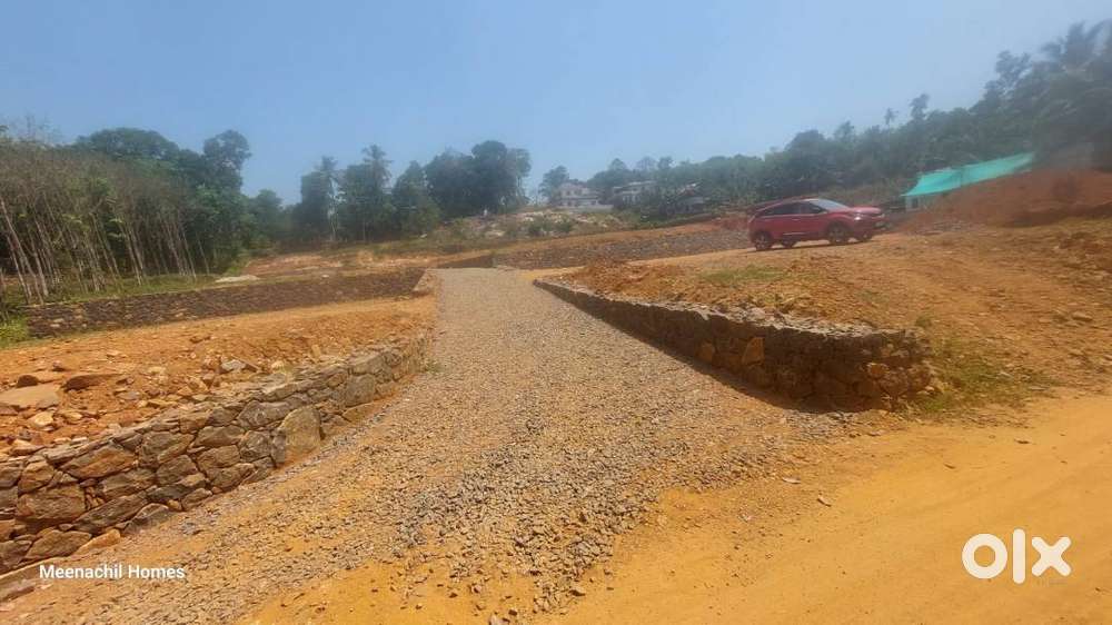 ചേർപ്പുങ്കൽ മെഡിസിറ്റി അടുത്ത് , ഹൗസ് പ്ലോട്ട് വിൽപ്പനയ്ക്ക്