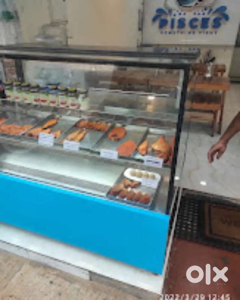 Show case and cooler