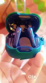 Ear buds sound core