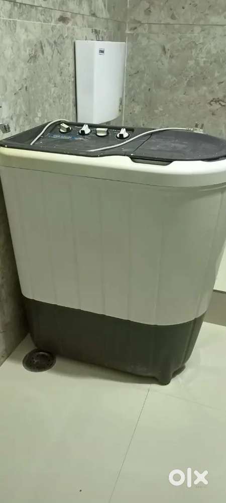 Semi washing machine