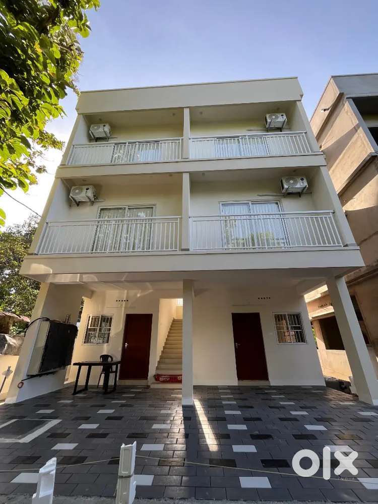 1 Bedroom attached fully furnished executive apartment