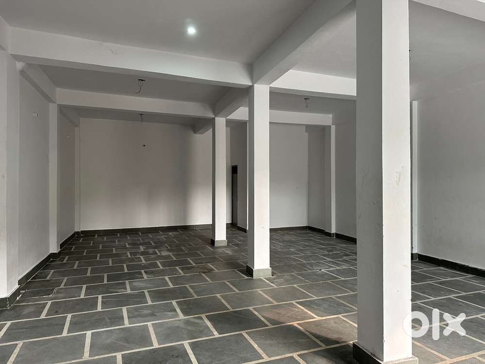 1000sq feet space available for rent