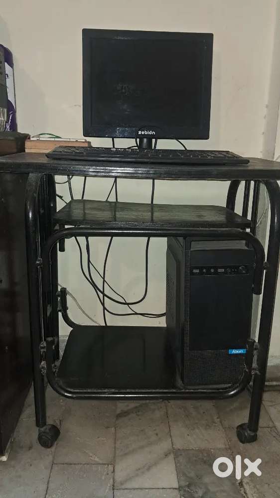 Desk top ,CPU,Monitor Key board (INTEL)