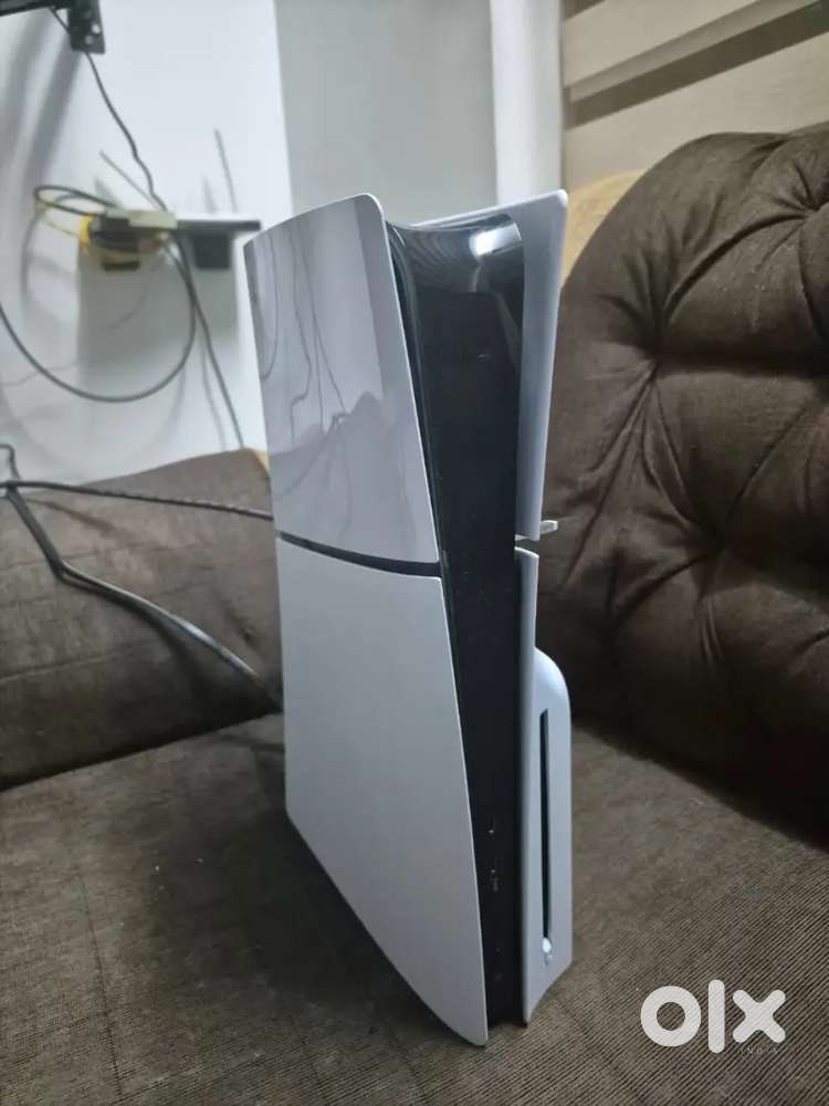 PS5 slim 1tb disc version for sale