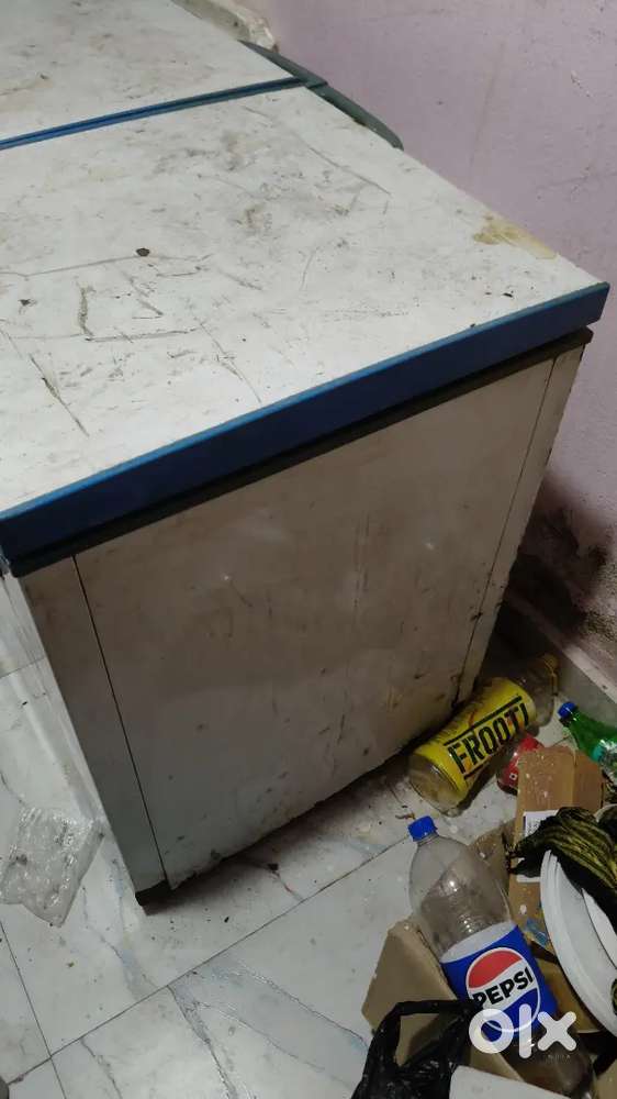 Deep freezer