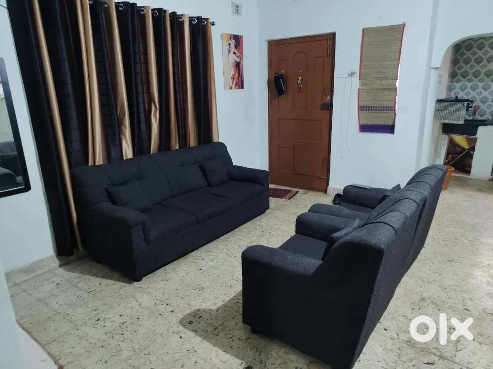 URGENT SALE OF 5 SEATER SOFA