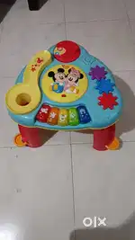 Baby musical pound and roll table.
