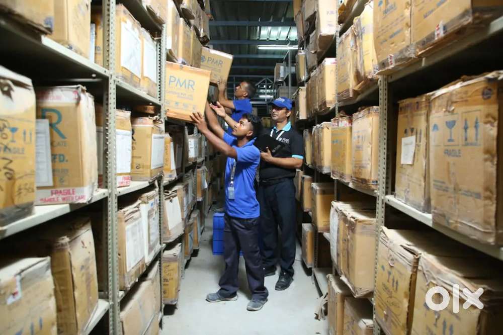 Warehouse vaccany