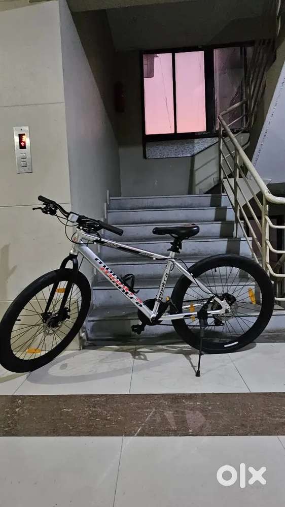 Mint Condition Montra Helicon  18-Speed (3x6)  Like New