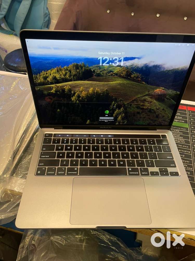 MacBook pro m1   16 GB  ram SSD 512 Gb mode 2020