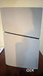 PS5 Slim 1TB - white color | Like new + Box available!