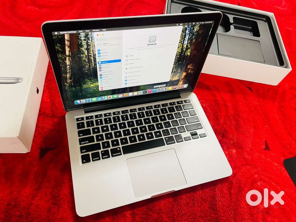 MacBook pro 15 months used only