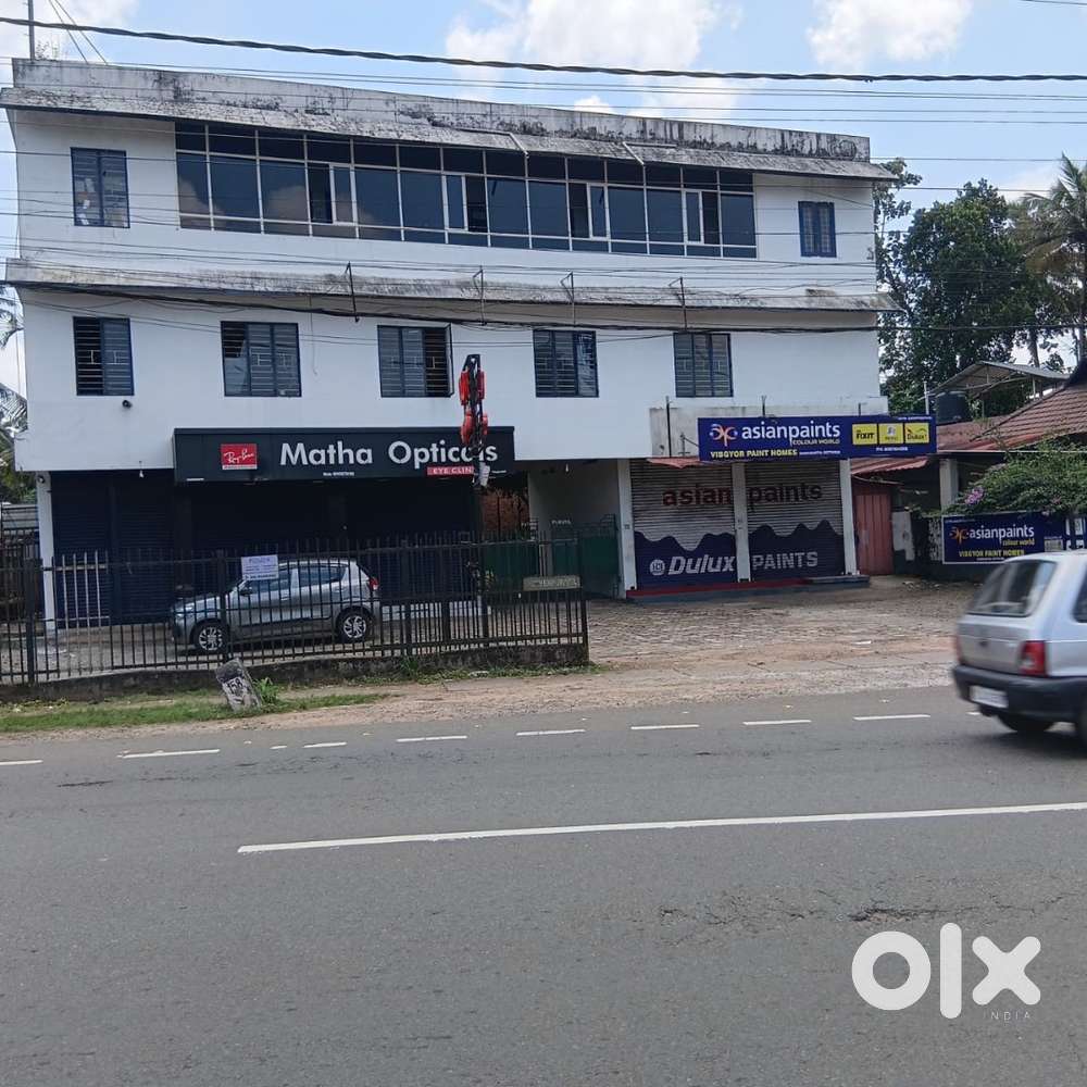 Commercial space for rent on MC road Sankranthi Kottayam