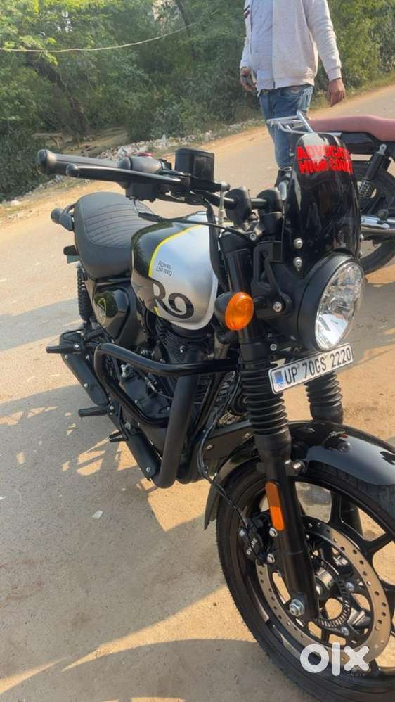 Hunter 350 2023 good condition