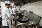 Choto hotel e chinese er chef lagbe
