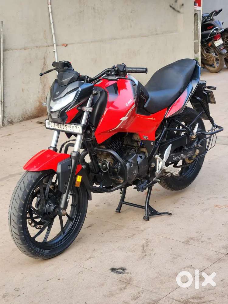 Xtreme 160R(4999 ડાઉનપેમેનટ ભરીને બાકીની લોન થઈ જશે)