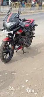 Bajaj Pulsar 220