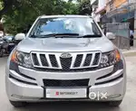 Mahindra XUV500 Showroom maintained