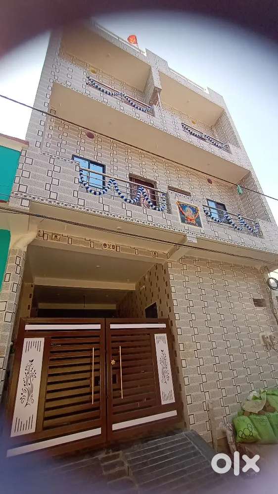 Newly built house is available for rent(only for family)