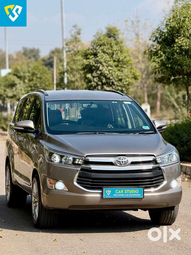 Toyota Innova Crysta 2.4 V 7 STR, 2016, Diesel