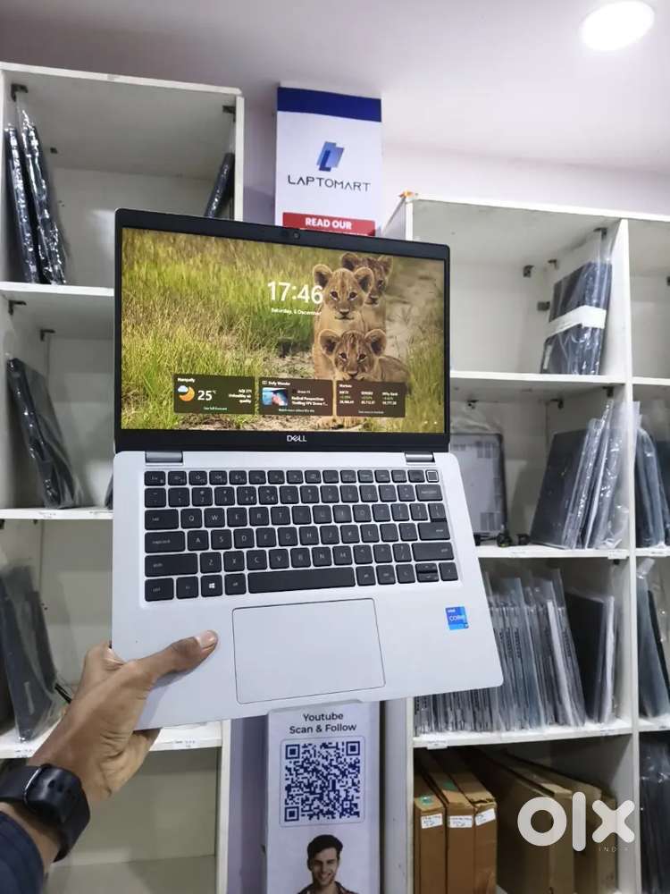 Professional Series Laptop Dell Laptop i7-11th Gen 16GB RAM 512GB SSD