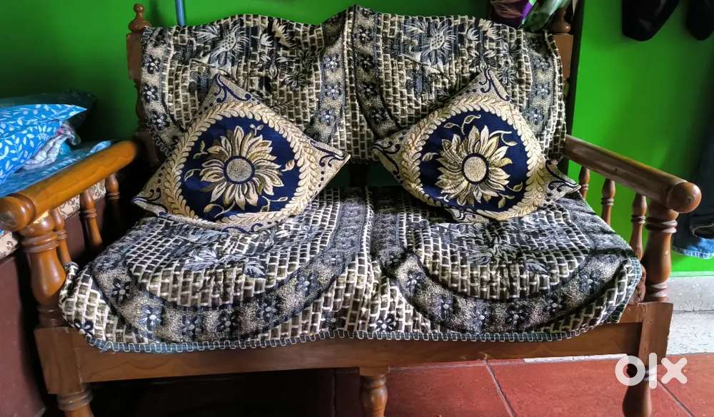 Sofa Set on SALE