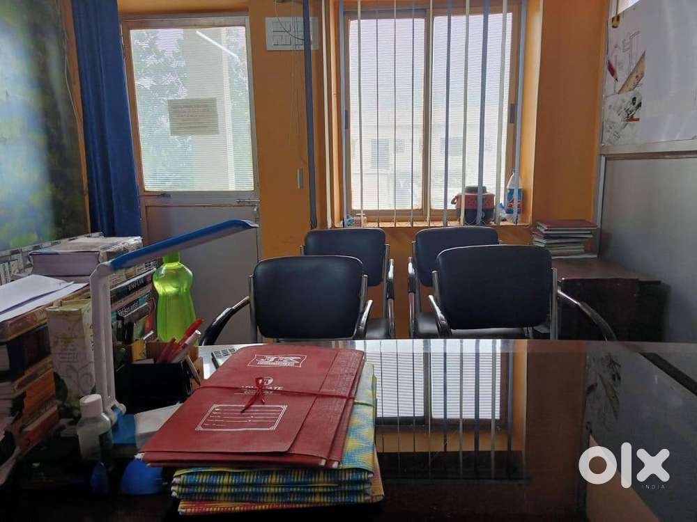 FRASER ROAD, NEAR BATA SHOWROOM