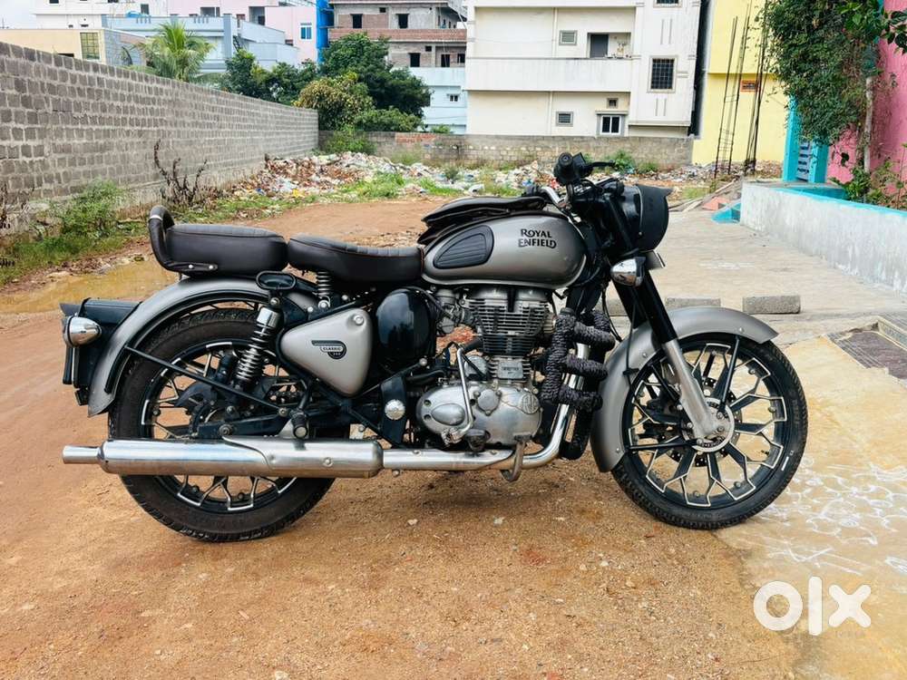Royal Enfield Classic 350 Gun Metal Grey – Excellent Condition