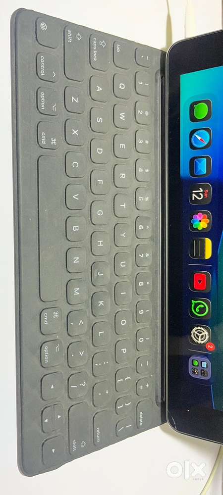 Apple keyboard