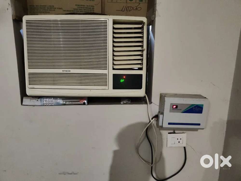 WINDOW AC IN GOOD WORKING CONDITION