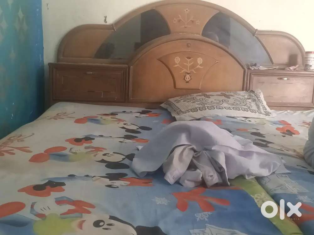 Double Bed with mattress