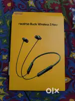 Realme neo buds 3 excellent condition  and samsung memory card 64gb