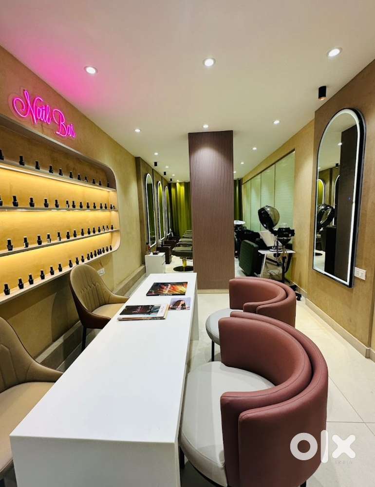 Beautician - Female