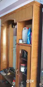 DRESSING TABLE  IN GOOD CONDITION