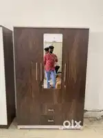 ELEGENT 3 DOOR WARDROBE WITH MIRROR WITH FREE DELIVERY